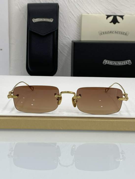 Picture of Chrome Hearts Sunglasses _SKUfw73376551fw